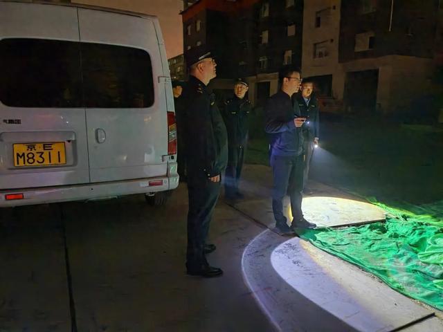街道综合执法队强化扬尘管控共筑绿色宜居梦凯发k8登录vip大气污染防治 白纸坊(图3)